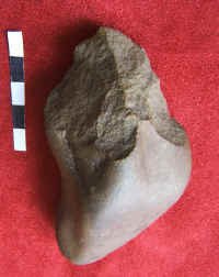 05_chopper_ quartzite_10_6_3_cm.jpg (138553 octets)